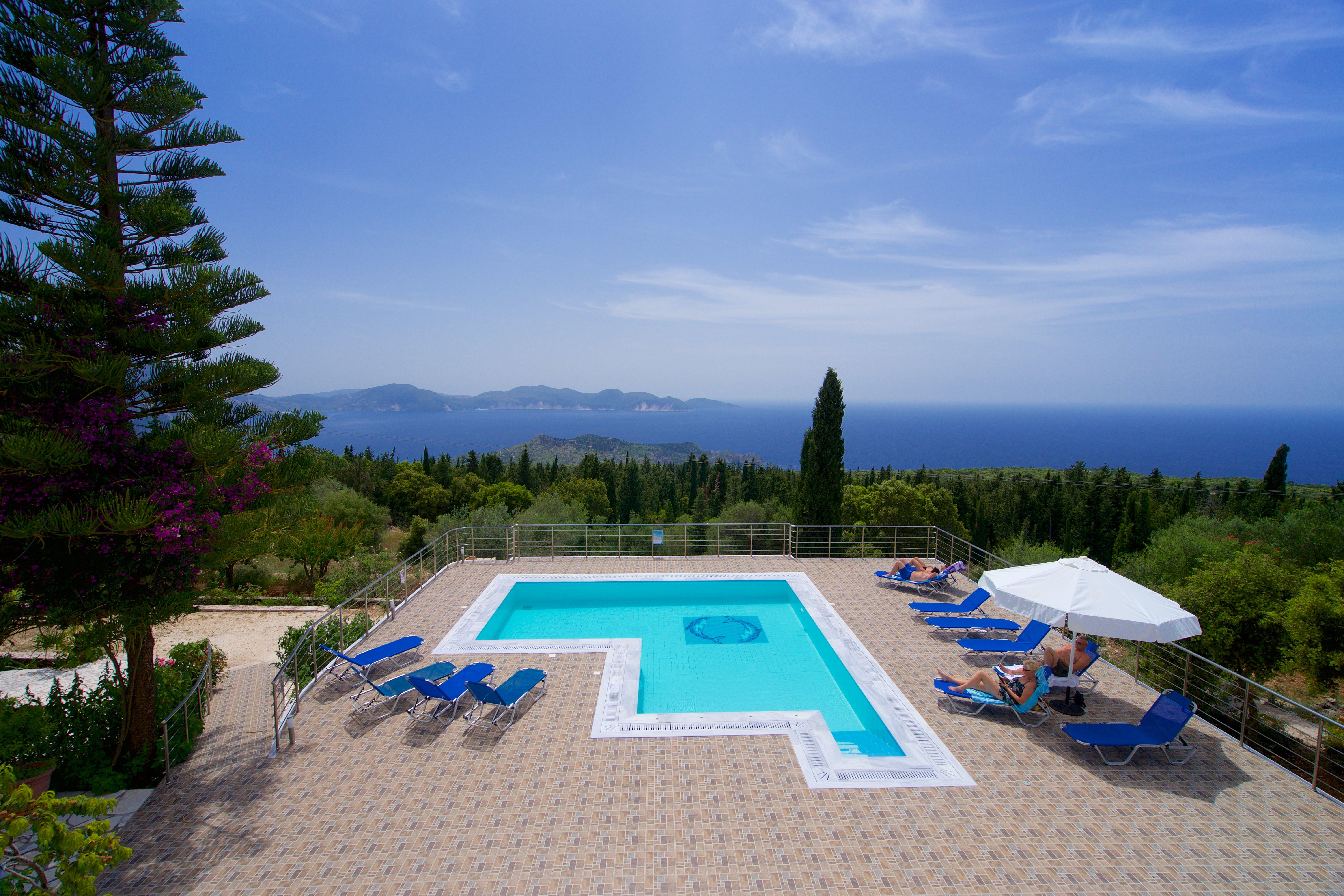 Studios Vrionis Panoramic Sunset Mesovounia  Exterior photo