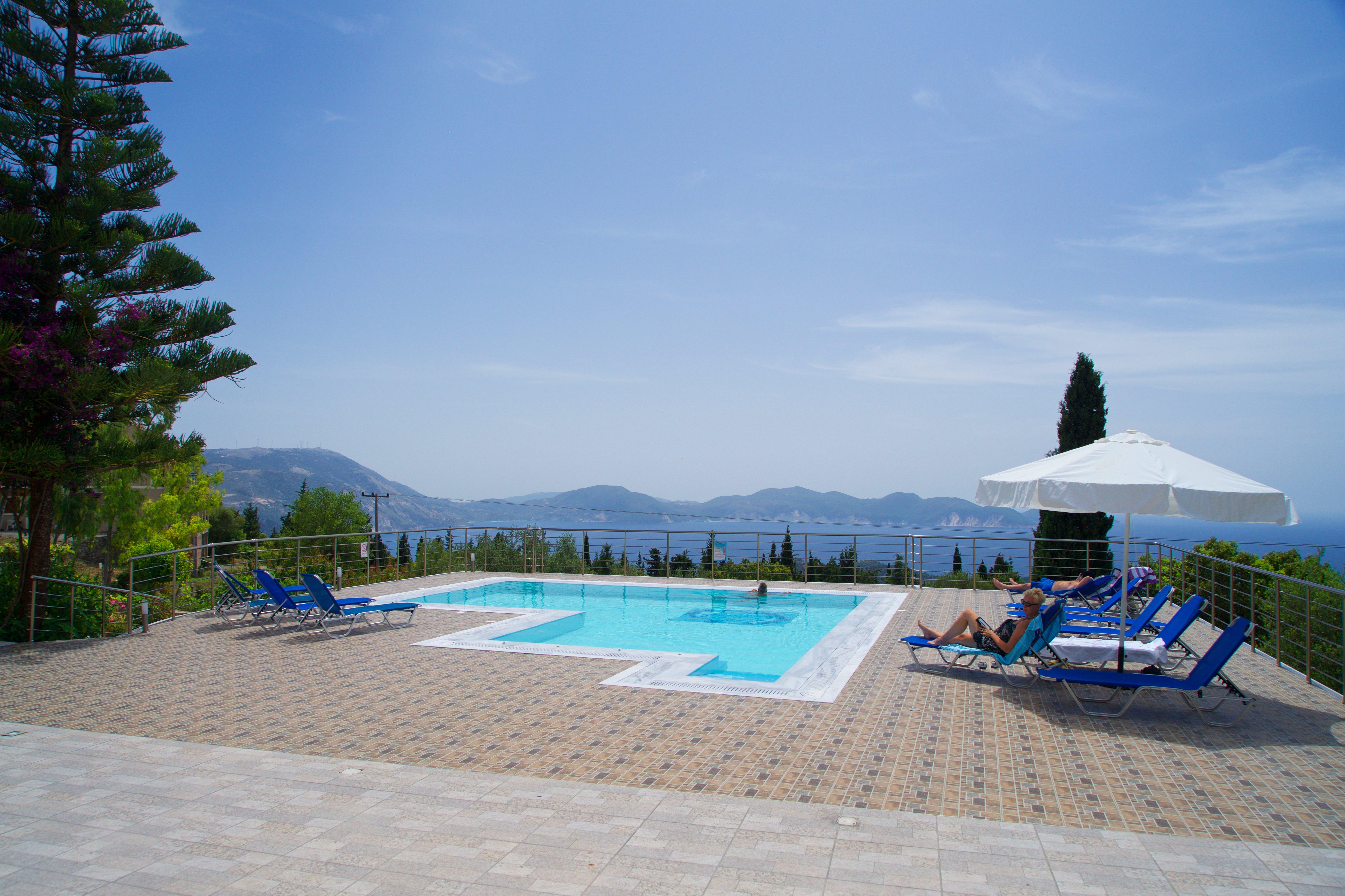 Studios Vrionis Panoramic Sunset Mesovounia  Exterior photo